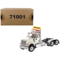 International Hx520 Day Cab Tandem Tractor White 1-50 Diecast Model By Diecast Masters 71001